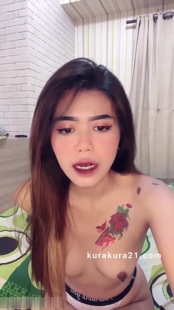 Maura Ngocok Kont*l Live Bikin M*m*k Basah & Ngent*t Gede!